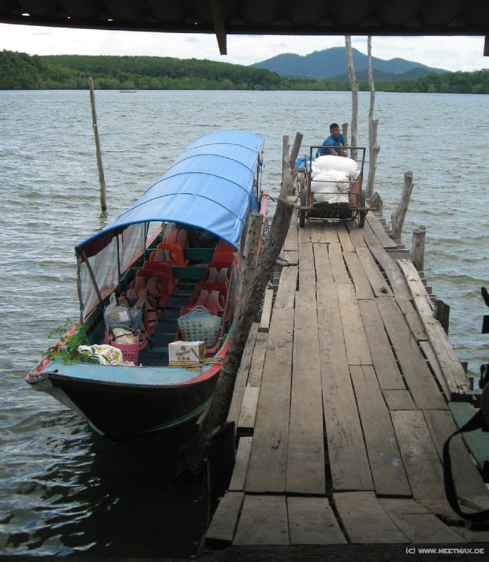 1948_Laem_Kruat_pier
