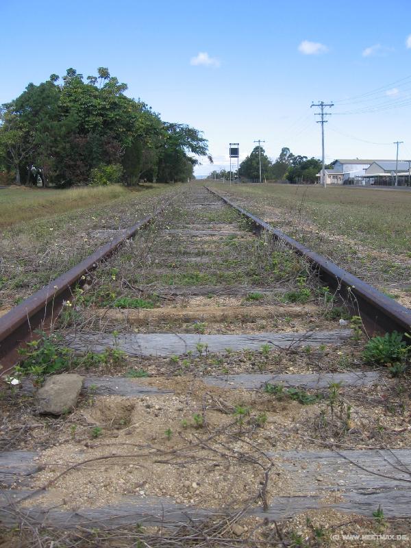 6792_Train_tracks