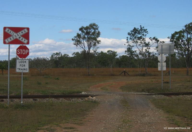 6804_Railway_crossing