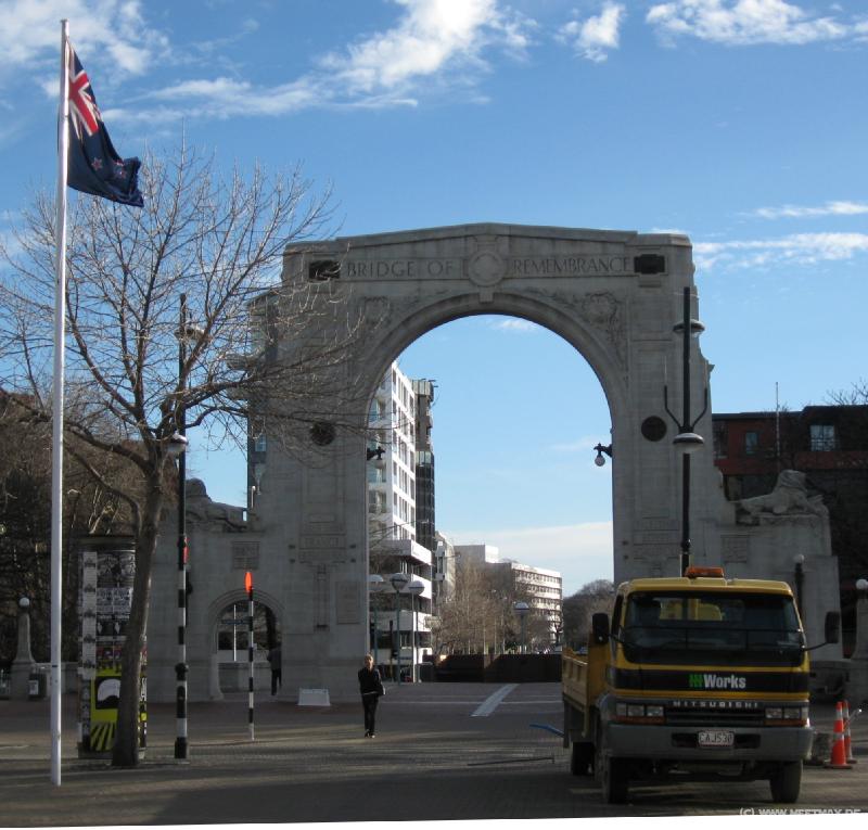 2424_Bridge_of_Remembrance