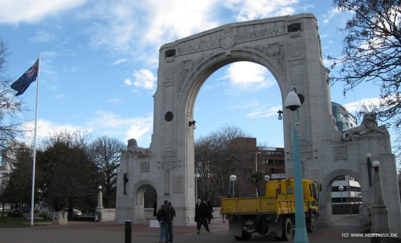 2425_Bridge_of_Remembrance