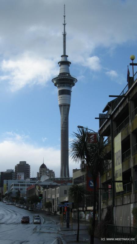 3285_SkyTower