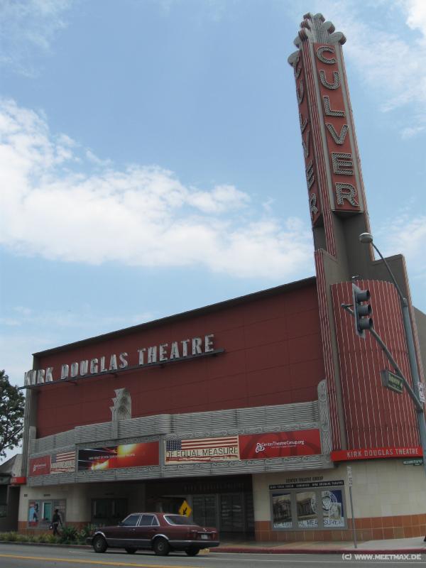 3678_Kirk_Douglas_Theatre