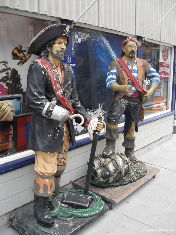 3810_Pirates