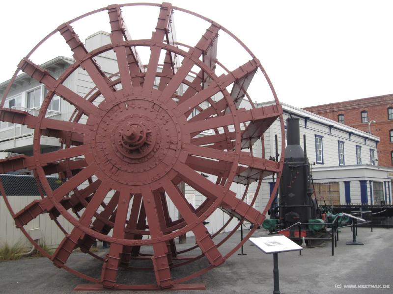 3811_Boat_wheel