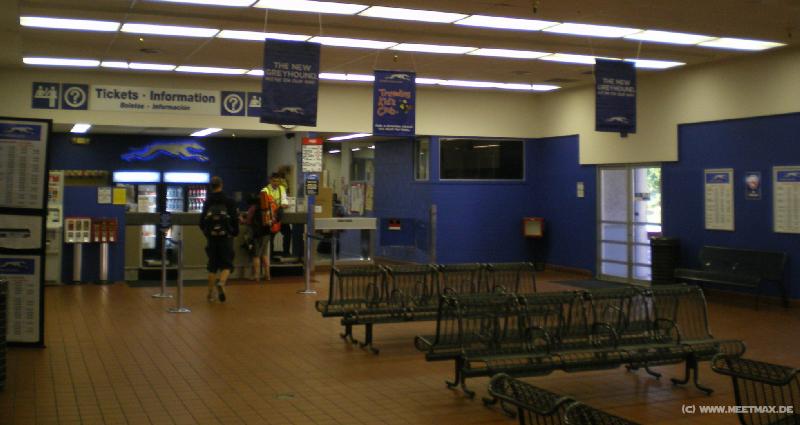0145_Greyhound_Bus_Station