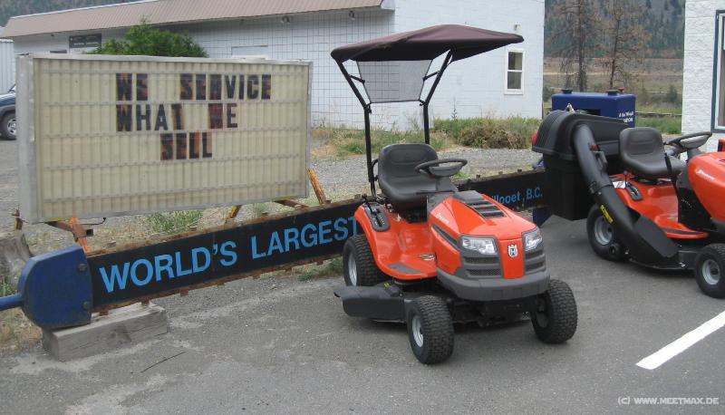 1006_Worlds_largest_chainsaw
