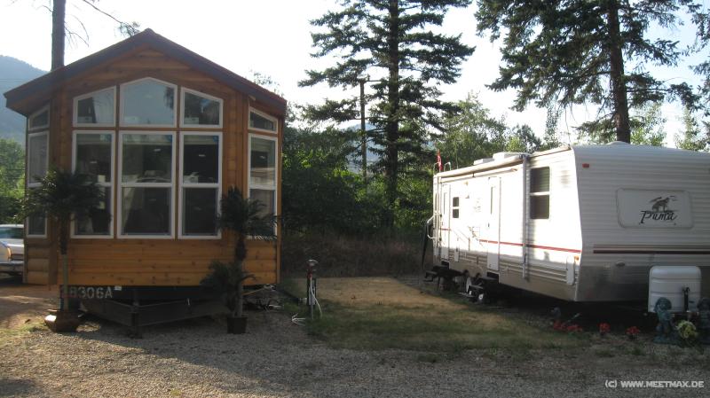 1067_Real_home_on_wheels
