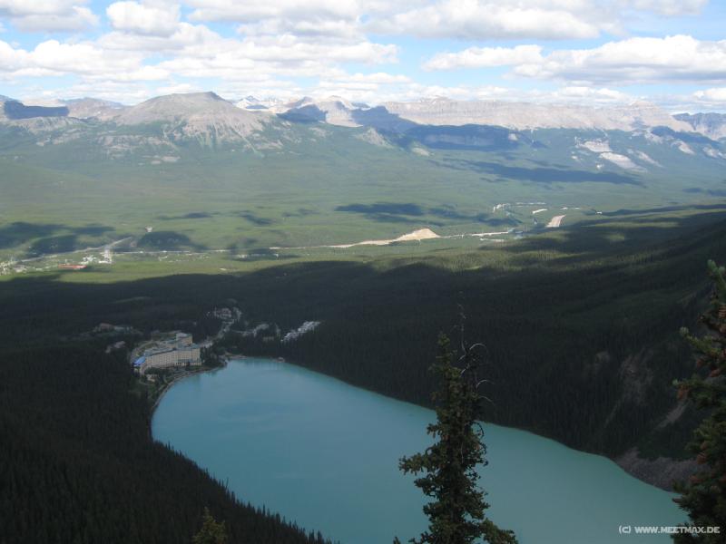 1302_Lake_Louise