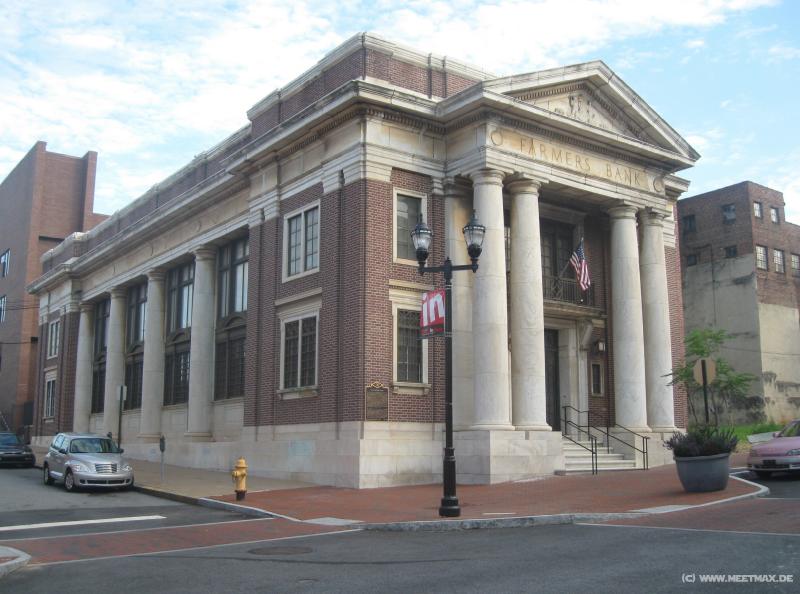 1896