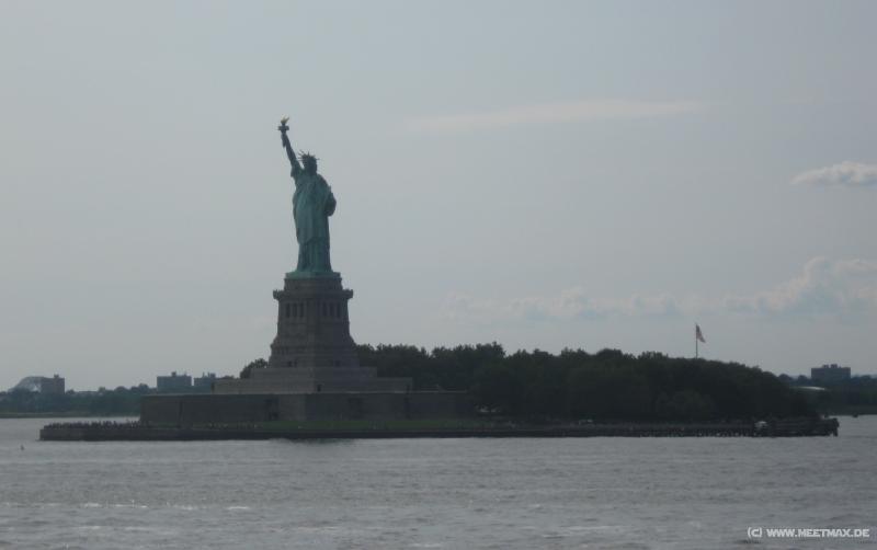 1938_Statue_of_Liberty