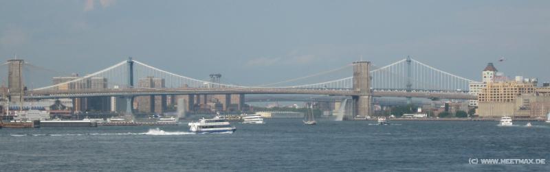 1969_Brooklyn_and_Manhattan_Bridge