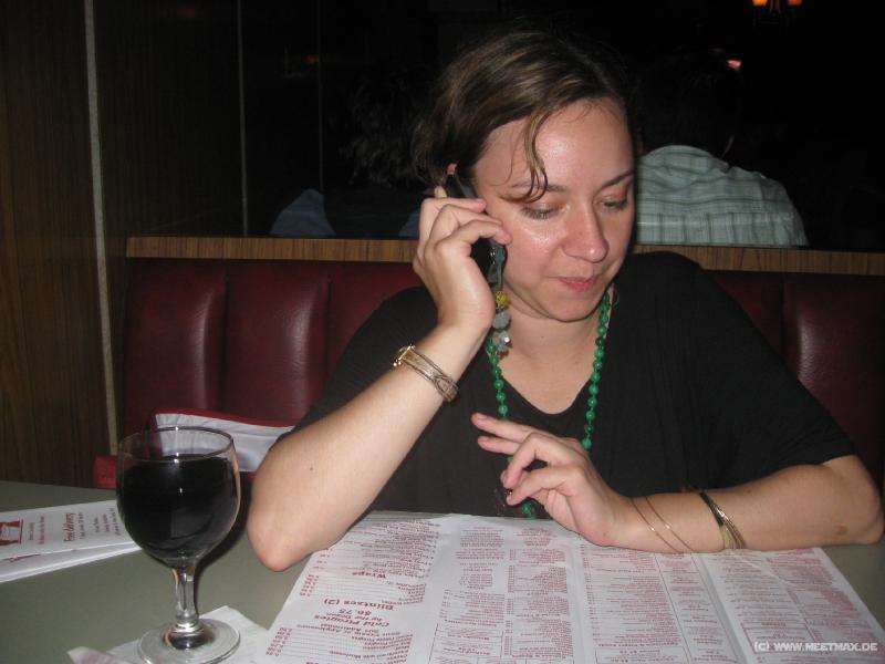 2046_Ordering_Ukrainian_food