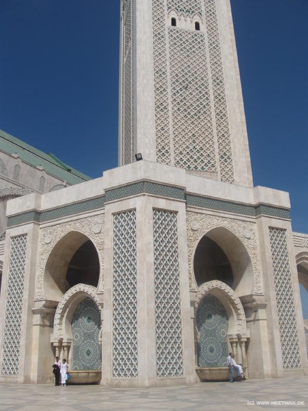 2120_Hassan_II_Mosque