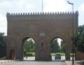 2235_Royal_Palace_gate