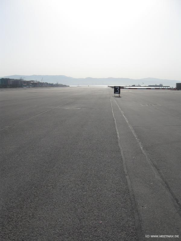 2838_Runway