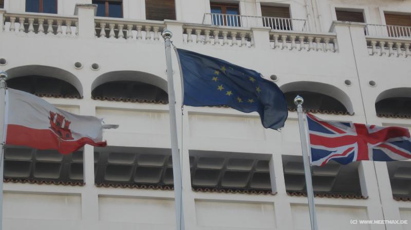 2851_Flags