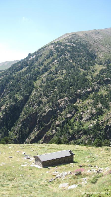 3332_Cabana_de_la_Vall_del_Riu