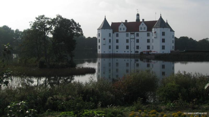 6685_Schloss_Gluecksburg