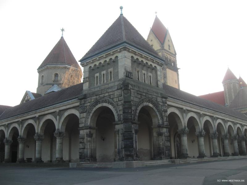 8252_S�dfriedhof