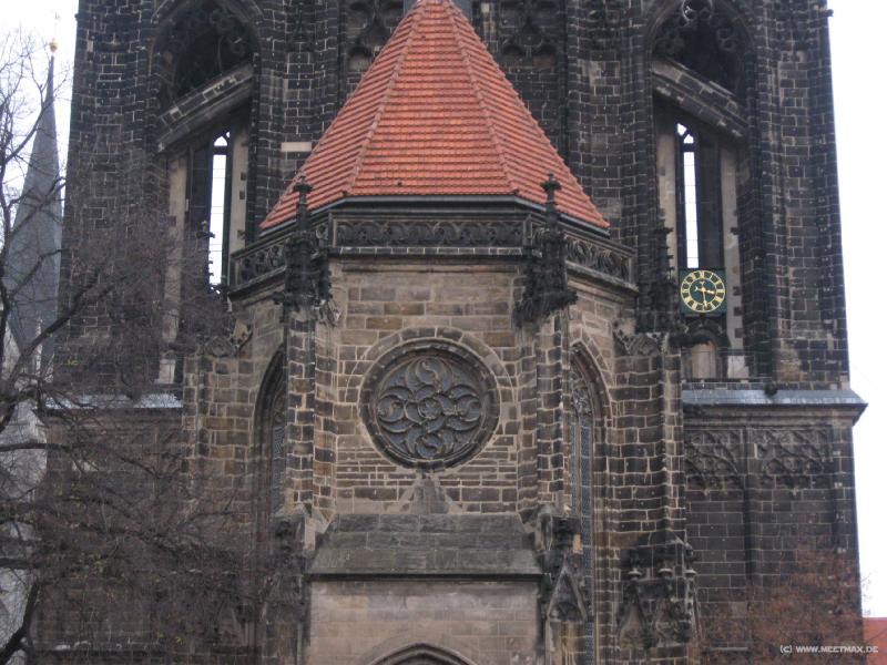 8467_Dom