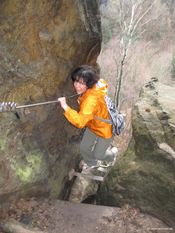 8840_Climbing