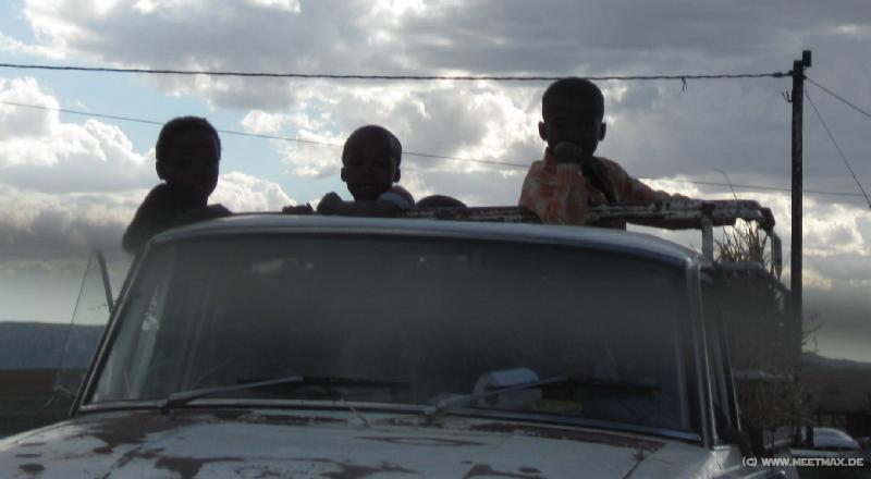 9854_Car_kids