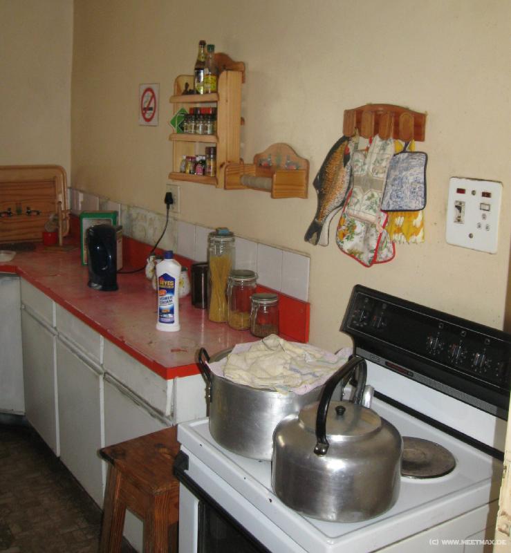 9929_Kitchen