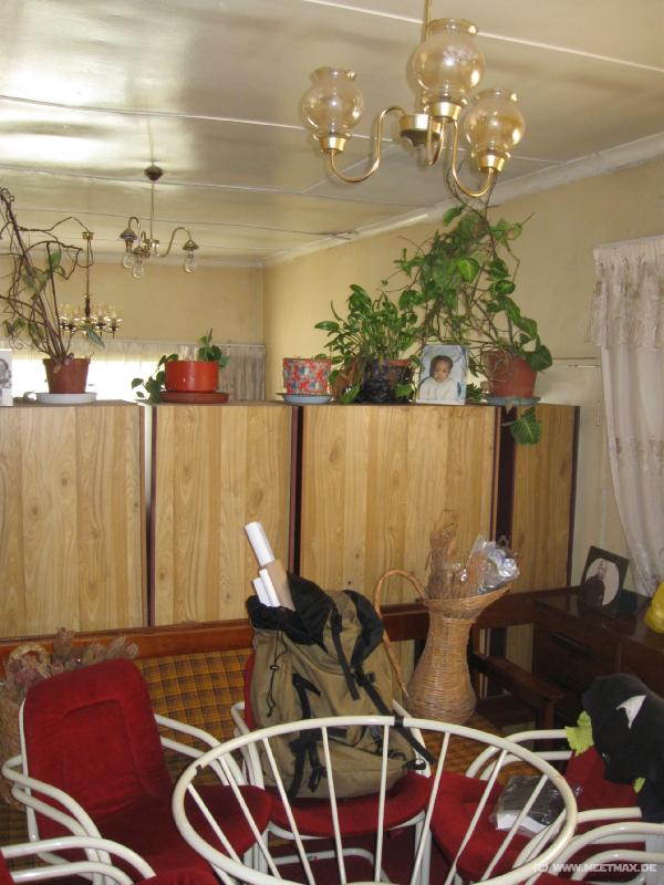 9932_Living_room