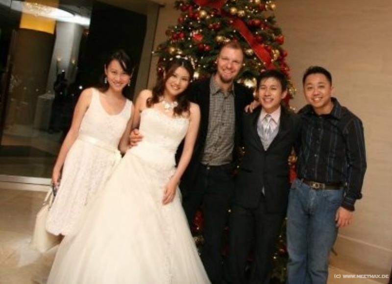 0334_Friends