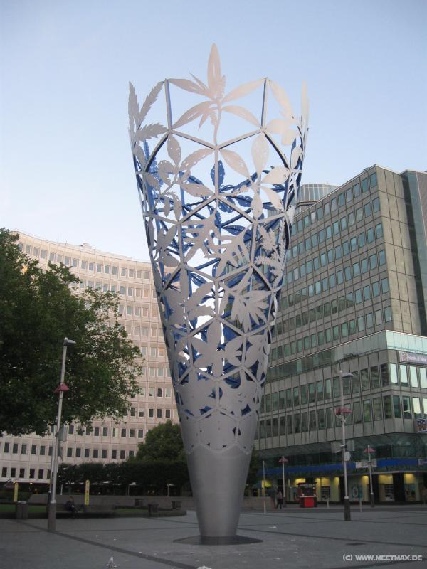 1354_Cathedral_Square