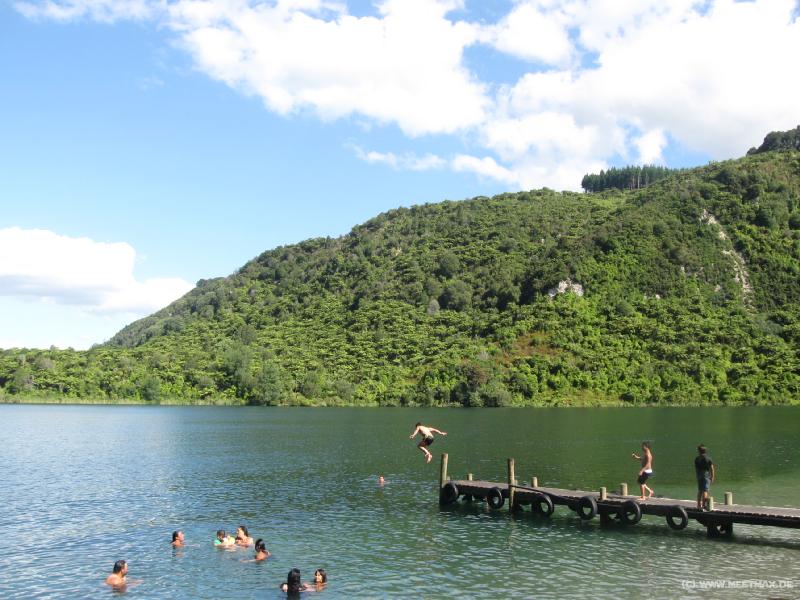 1502_Lake_Tarawera