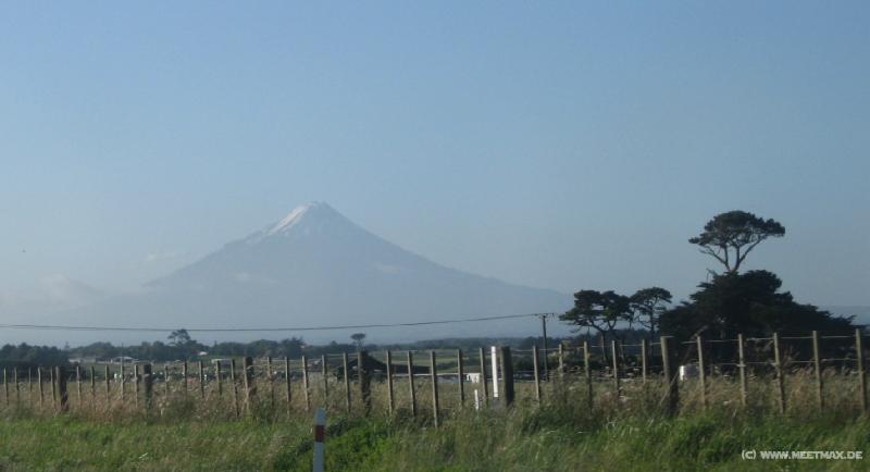 2118_Mt_Taranaki