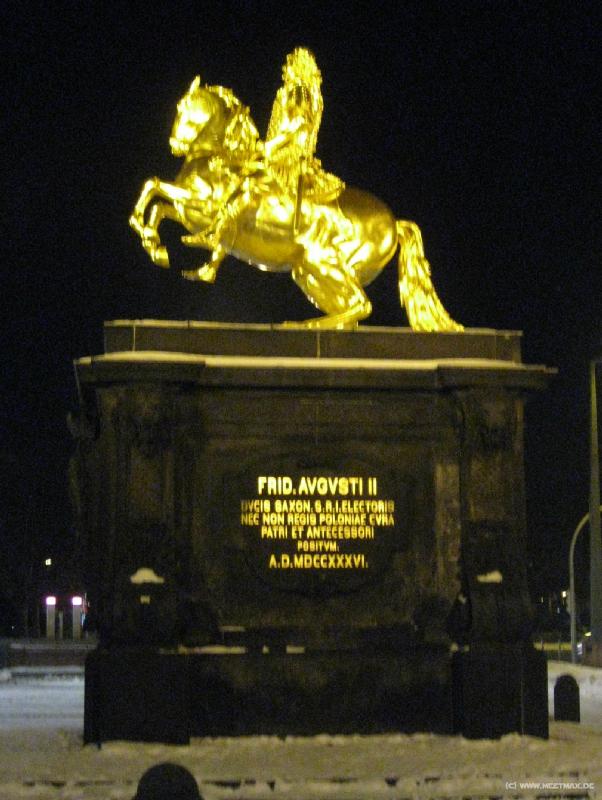 2502_Goldener_Reiter