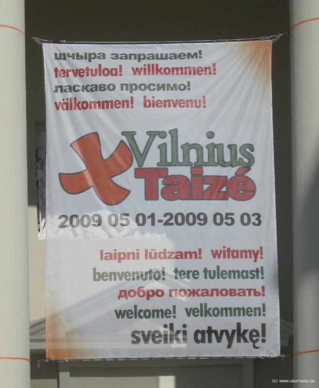 6784_Taize_Welcome