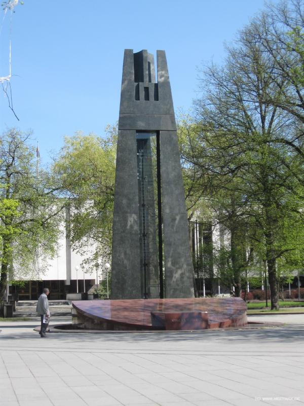 6893_Kudirka_Monument