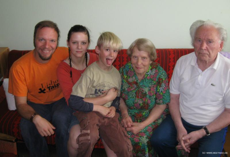 7094_Family_photo