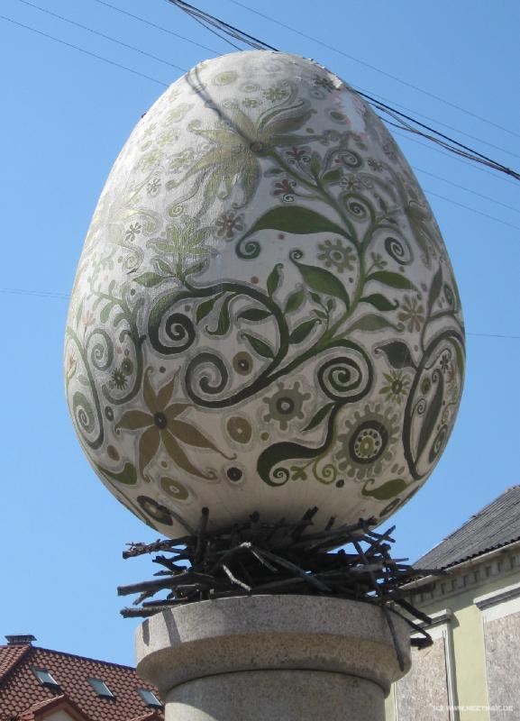 7103_Giant_egg