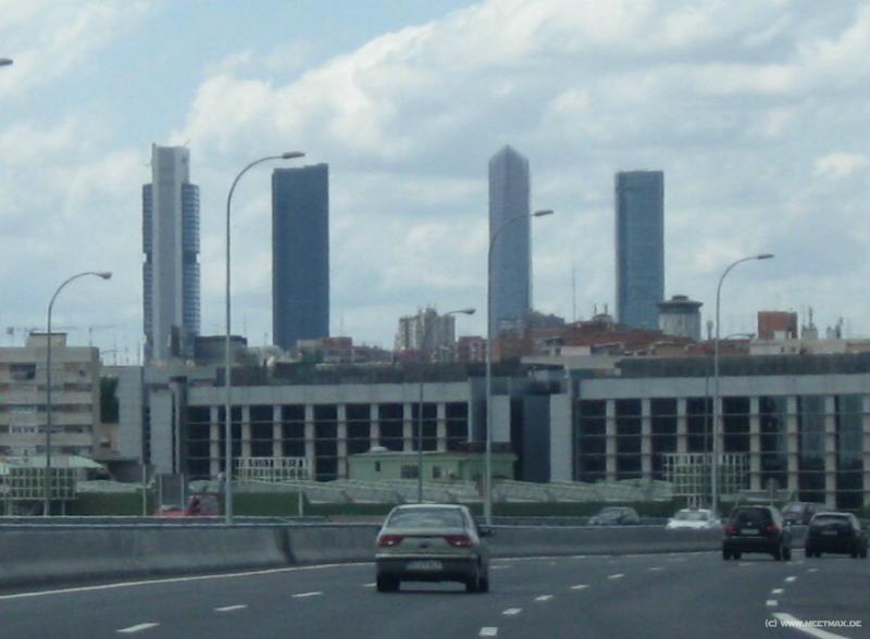 7549_Madrid_Skyline