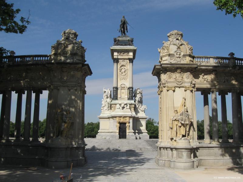 7702_Mausoleo_Alfonso_XII