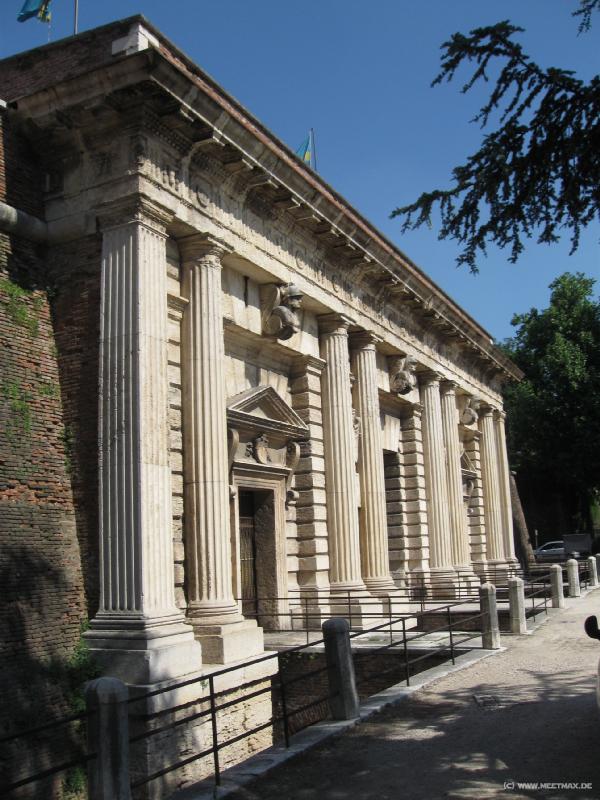 8604_Porta_Palio