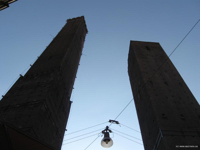8803_The_Two_Towers