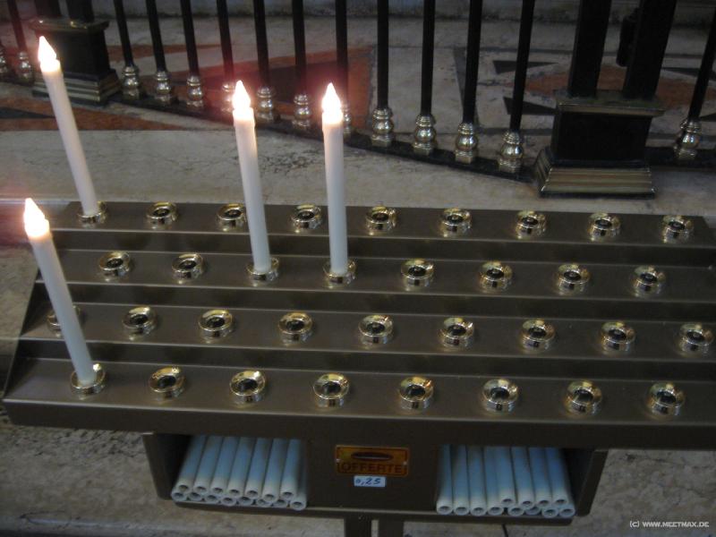 8855_Plug-in_candles