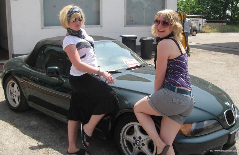 9176_BMW_girls