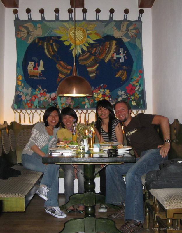 0486_Group_photo
