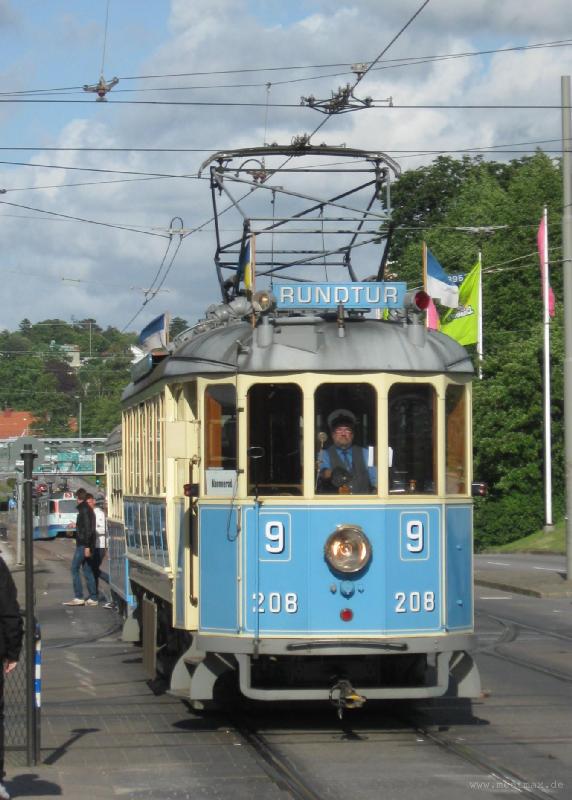 1102_Tram