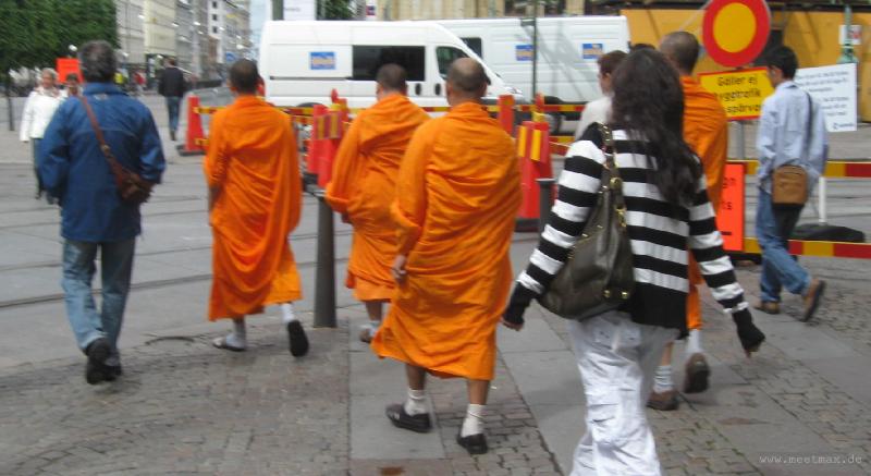 1269_Monks