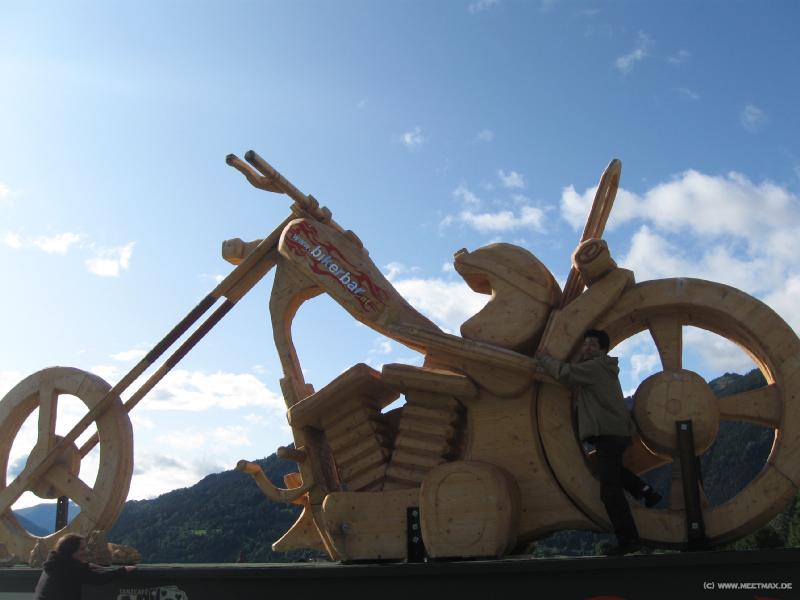 2392_Big_bike