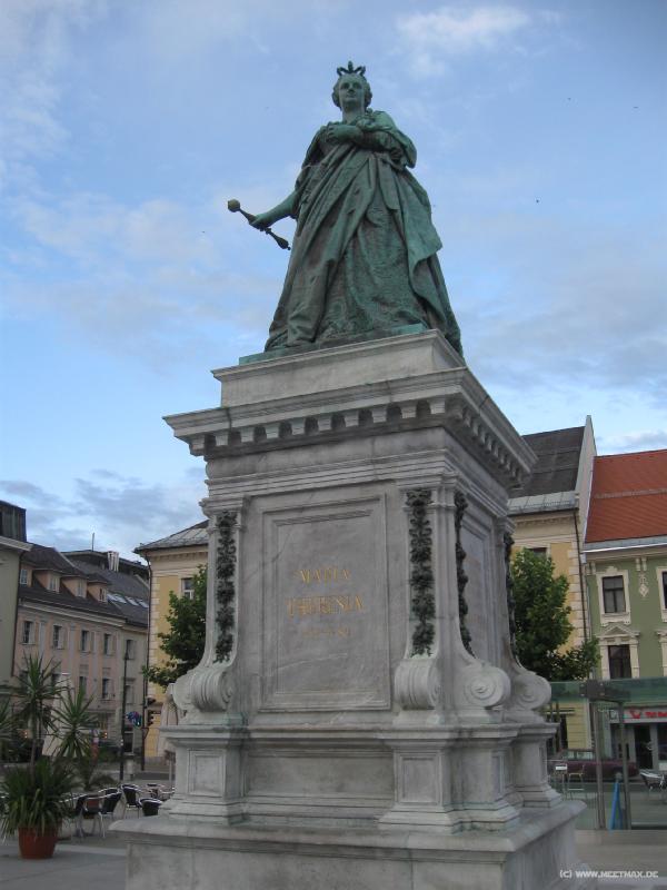 2449_Maria_Theresia
