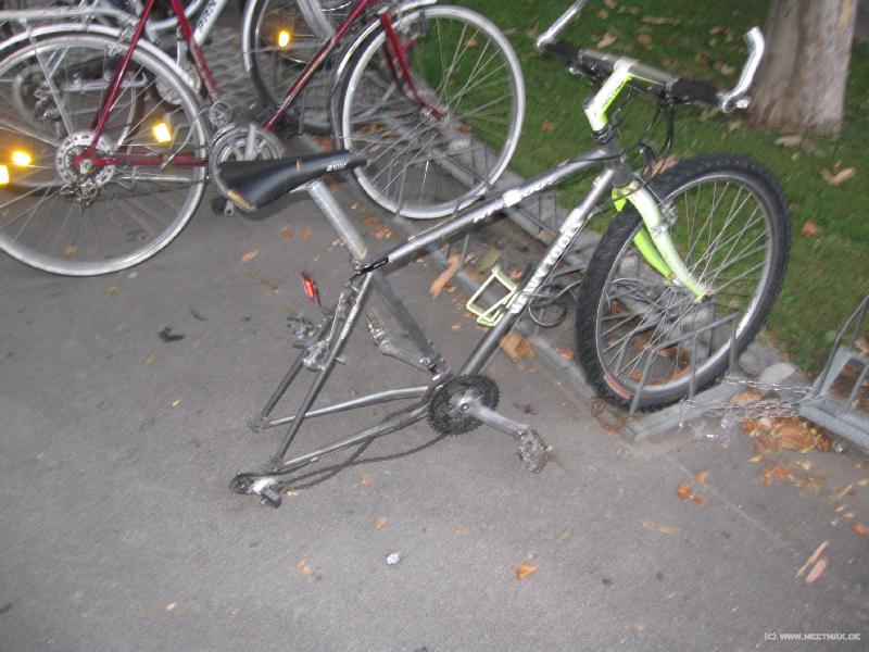 2475_Einrad